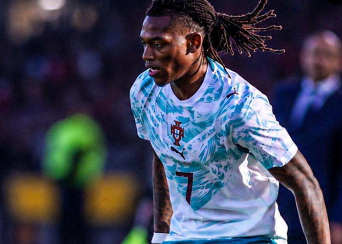 Nomor 7 Ronaldo Punya Pemilik Baru? Rafael Leão Bikin Portugal Heboh