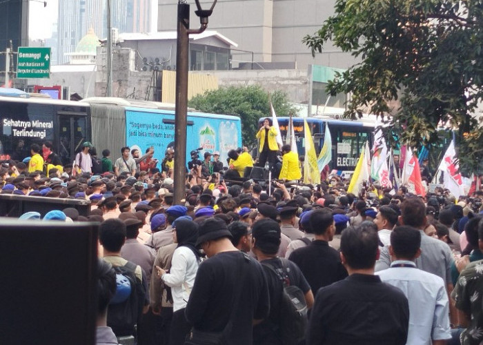 Demo 2 Tahun Prabowo-Gibran, Mahasiswa Bawa 5 Tuntutan soal Ekonomi hingga Lingkungan