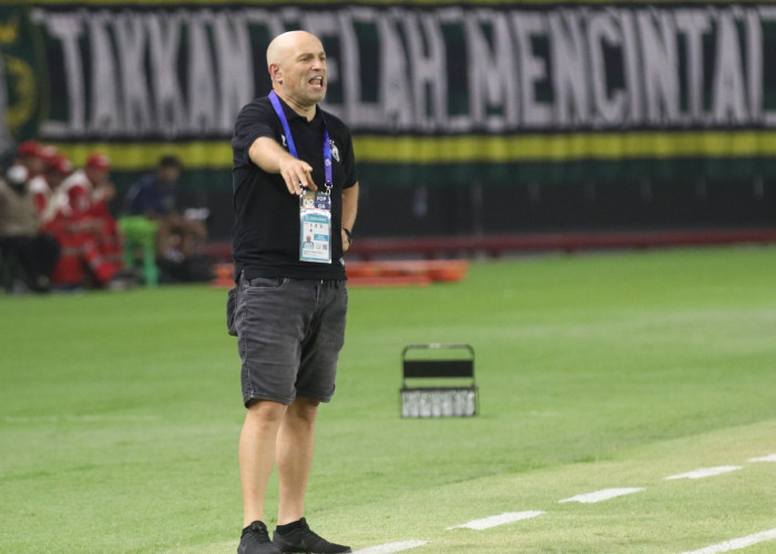 Pelatih Baru Persebaya, Bernardo Tavares, Tiba di Surabaya Besok!