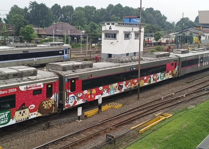 Libur Nataru, KAI Daop 8 Surabaya Imbau Pengguna Jalan Waspada di Perlintasan Sebidang