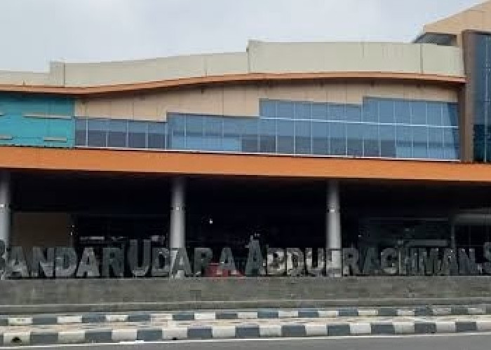 Penumpang Bandara Abdulrachman Saleh Naik hingga 20 Persen selama Nataru