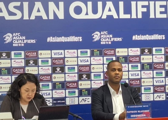 Kluivert Bantah Timnas Indonesia Terlalu Muda di Piala Dunia: Kami Tampil Fantastis Lawan Irak dan Arab Saudi