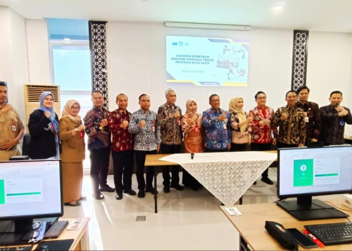 Tegaskan Sistem Merit, 10 Pejabat Eselon II Pemkot Batu Ikuti Uji Kompetensi di BKD Jatim