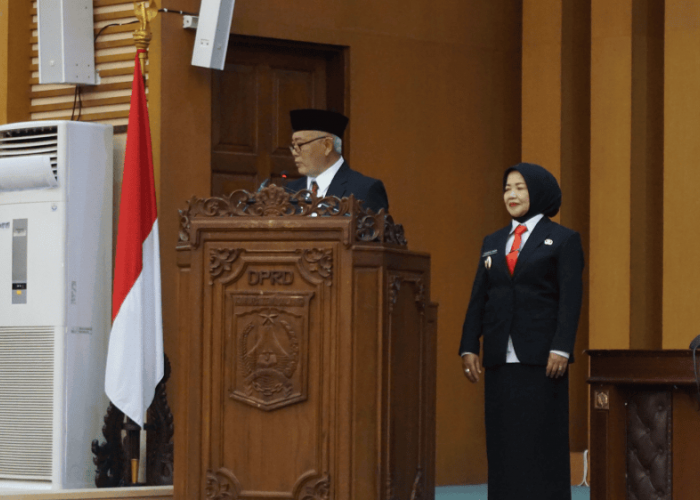 Pidato Perdana di Rapat Paripurna DPRD, Bupati Malang Juga Beri Santunan ke Yatim Piatu 