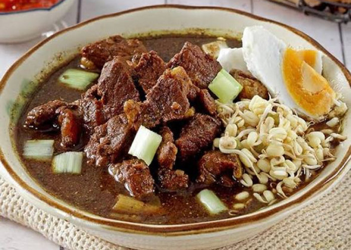 Mengenal Karakteristik Otentik dan Racikan Rempah pada Hidangan Rawon