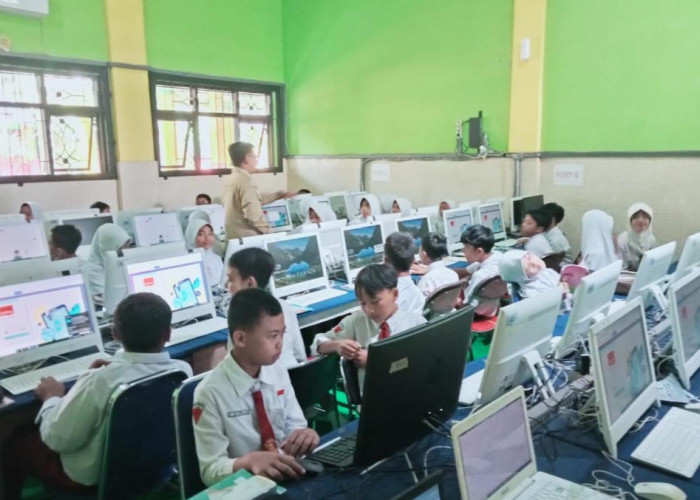 TKA SD-MI Dimulai Hari Ini, Wali Kota Malang Minta Siswa Tampil Maksimal dan Tak Panik Hadapi Soal