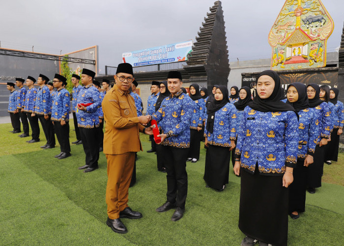Nurochman Lantik 63 PNS Kota Batu, Pesan Tegas: Jangan Bawa Birokrasi Lambat