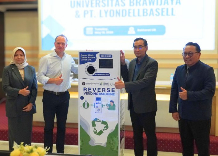 UB Gandeng PT LyondellBasell Hadirkan Mesin Daur Ulang Botol Plastik (RVM) untuk Dukung Ekonomi Sirkular