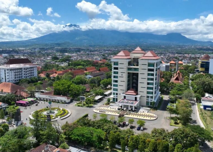 Universitas Negeri Malang Masuk 11 Besar Kampus Terbaik Indonesia versi Webometrics Juli 2026