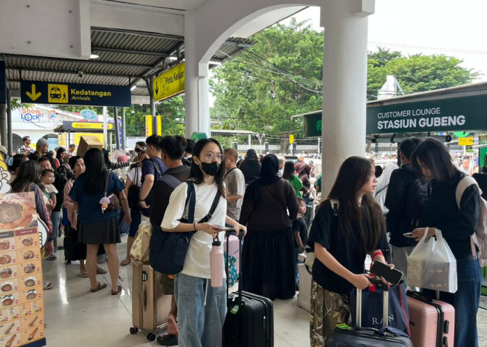 Masa Libur Sekolah, KAI Daop 8 Jual 10 Ribu Tiket dengan Diskon 30 Persen