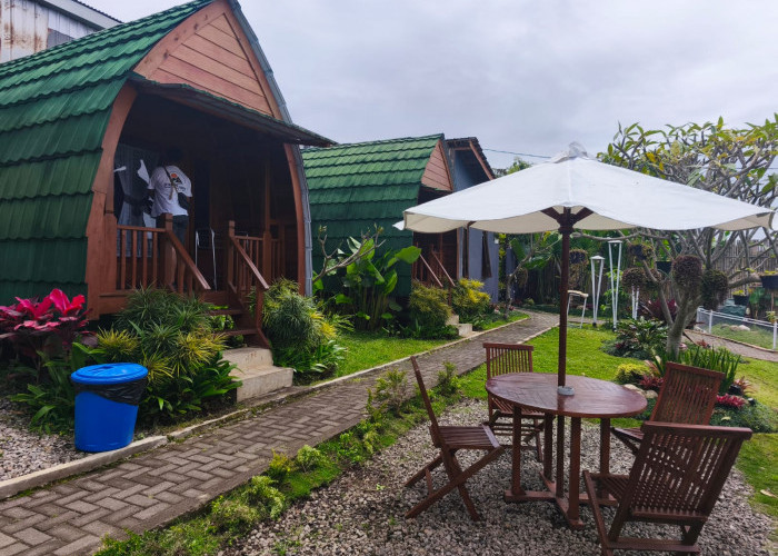 Desa Wisata Sumbergondo Punya D'cottage Sabin, Menginap Sambil Petik Sayur dan Buah