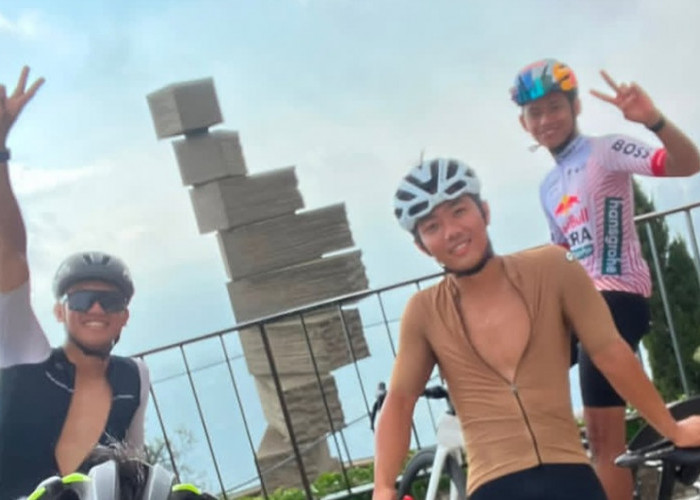 Jelang Aragon 2026, Veda Ega Pratama Jalani Latihan Berat Bersama Mario Aji