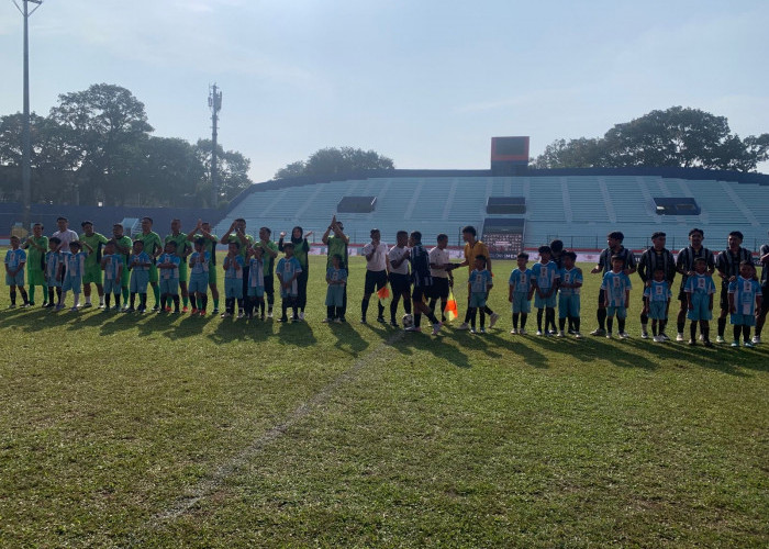 Kualitas Rumput Stadion Gajayana Dapat Sorotan dari Mantan Pemain Timnas