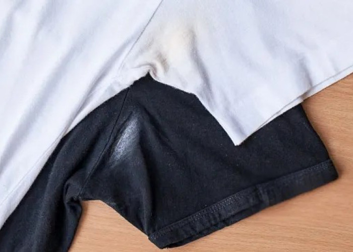 Cara Ampuh Menghilangkan Noda Ketiak pada Pakaian Putih dan Hitam Tanpa Merusak Kain