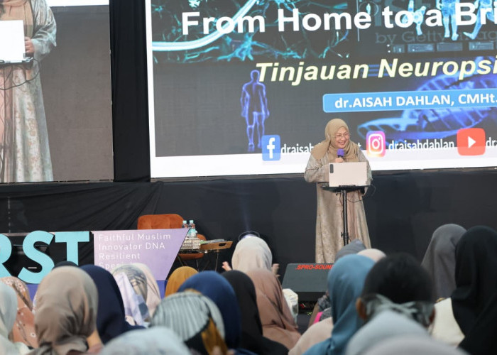 Aisah Dahlan: Sekolah Tak Usah Beri PR ke Siswa, Picu Ketegangan Ortu dan Anak