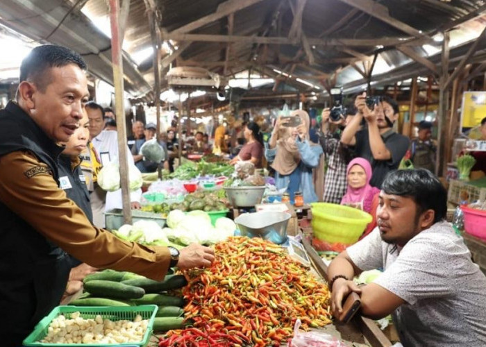 Wali Kota Malang Gerak Cepat Tekan Harga Cabai, Pemkot Siapkan Warung Tekan Inflasi di Dua Pasar