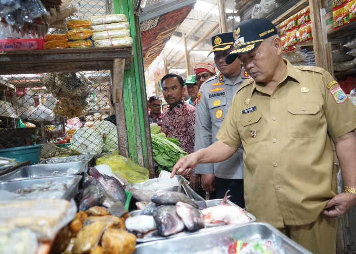 Pengawasan Keamanan Pangan di Pasar Dampit, Guna Memastikan Kualitas Pangan