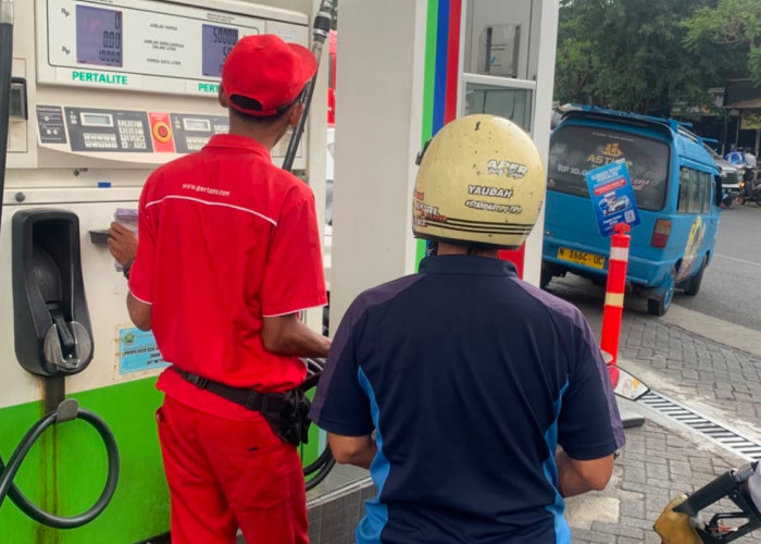 Harga Pertamax Turun Mulai Hari Ini, Pertamax Turbo di Jatim Anjlok Rp1.000 per Liter