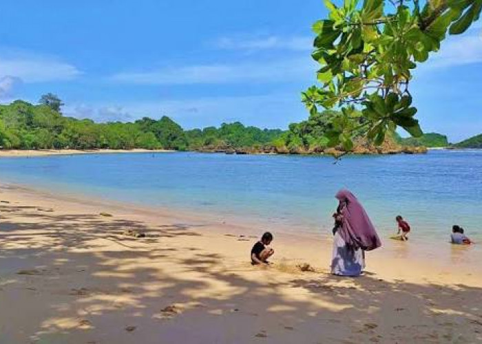 Pantai 3 in 1 Malang Selatan, Tiket Rp15 Ribu Bisa Kunjungi Banyu Meneng, Ngentup, dan Selok