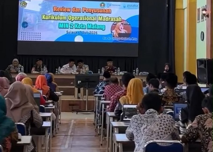 MIN 2 Kota Malang Tuntaskan Review Kurikulum, Perkuat Pembelajaran Berbasis Karakter dan Kebutuhan Siswa