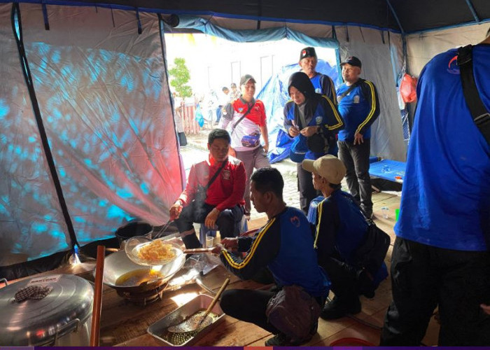 Cerita Tagana Kota Batu di Dapur Umum Pidie Jaya, Aceh, Istirahat 4 jam Langsung Bungkus 4.000 Nasi