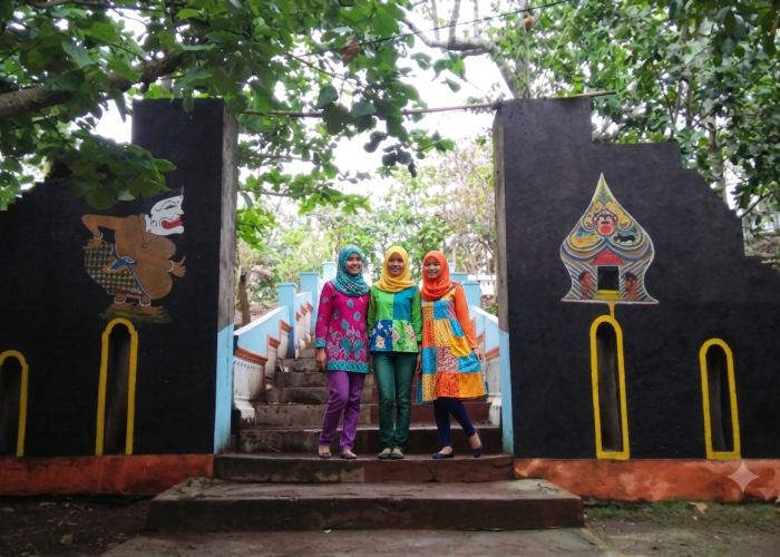 Misteri Gunung Batok : Sisi Magis Wisata Religi di Balik Keindahan Pantai Nganteb Malang