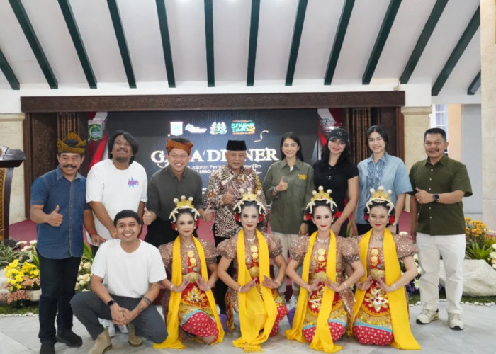 Kru dan Pemain “Sekawan Limo 2: Gunung Klawih” Gelar Gala Dinner di Pendapa Kabupaten Malang