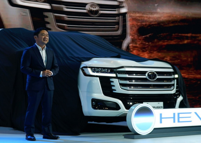 Toyota Bawa 3 Mobil Baru di GIIAS 2026, Land Cruiser Hybrid EV Jadi Sorotan Utama