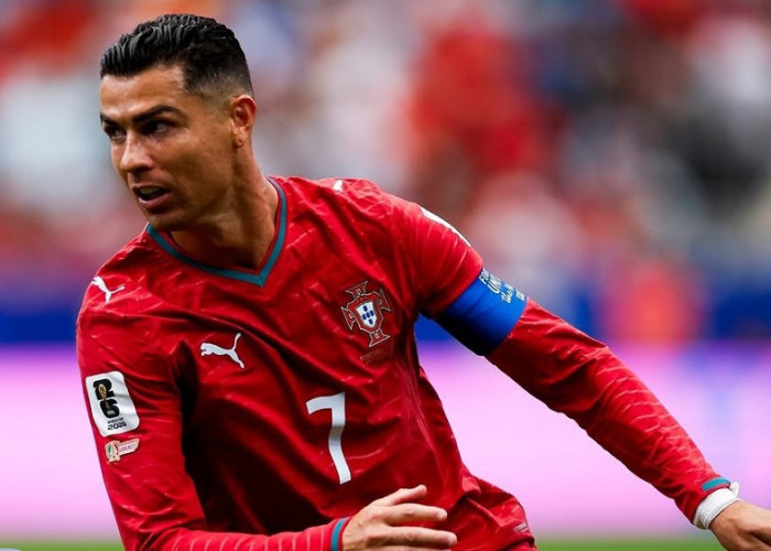 Cristiano Ronaldo Dibenci Sekaligus Dikagumi? Ini Alasan CR7 Tetap Jadi Ikon Sepak Bola Dunia