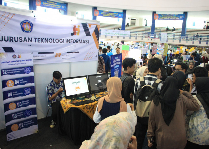 Mahasiswa Asing Salut, Sebut Expo PBL 2025 Polinema Menarik dan Interaktif