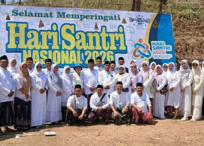 954 Peserta Meriahkan Hari Santri 2026 di Sumbermanjing Wetan, Guru Lintasagama Ikut Upacara