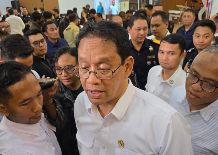 Purbaya Pastikan Layer Baru Cukai Rokok Berlaku 2026, Sasar Produsen Ilegal Masuk Jalur Legal