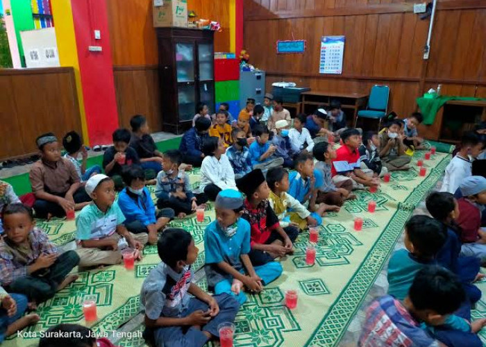 Badan Gizi Minta Diadakan Buka Bersama untuk Anak Sekolah sebagai Variasi Program Makan Bergizi Gratis 