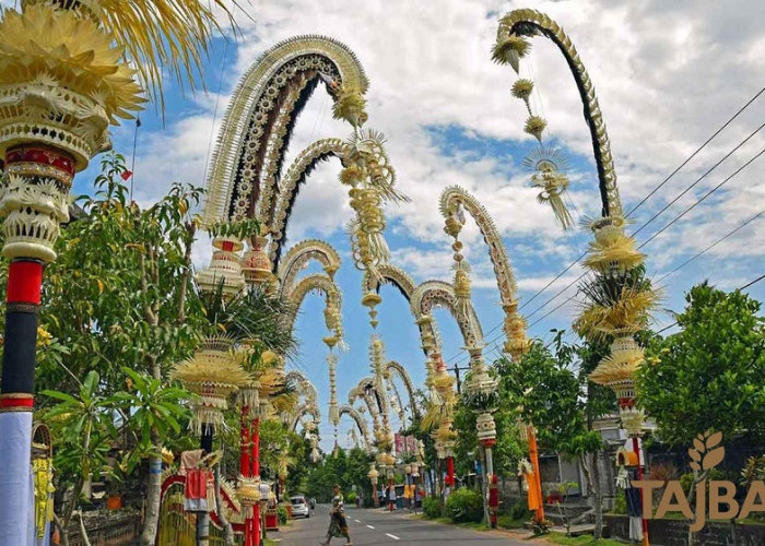 Peringatan Hari Raya Kuningan: Momentum Umat Hindu Meningkatkan Bakti dan Memohon Keselamatan Bangsa