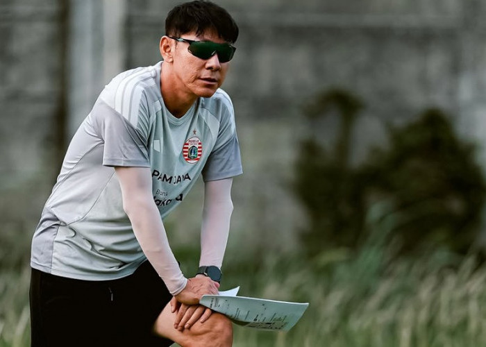 Persija Jakarta Tantang Persita, Shin Tae-yong Waspadai Ancaman dari Sisi Sayap