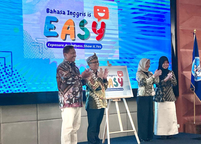 Sebanyak 5.777 Guru SD Dilatih dengan Metode Khusus untuk Tingkatkan Kemampuan Bahasa Inggris 