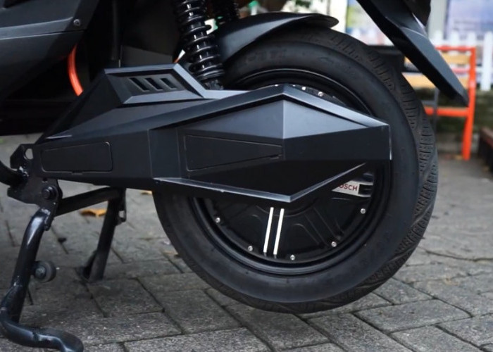 Polytron Evo Punya Top Speed 60 Km/Jam, Motor Listrik Lokal Ini Bisa Dicicil Lewat BCA
