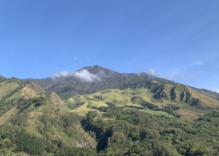 9 Gunung di Malang Raya untuk Para Pendaki: Dari Jalur Mudah hingga Tantangan Sesungguhnya