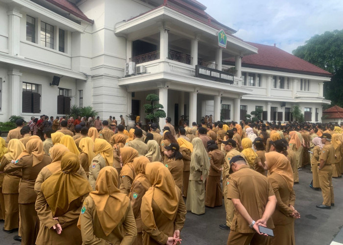 Tangkal Hoaks, Wali Kota Malang Instruksikan OPD dan ASN Aktif Repost Informasi Resmi Pemerintah