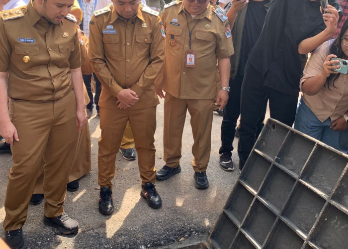 Wagub Jatim Tinjau Proyek Drainase Soekarno-Hatta Malang, Keterlambatan Tetap Diproses Sesuai Aturan