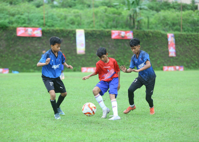 Kota Batu Jadi Ajang Superco Supercamp 2025: Jaring 33 Bakat Muda Sepak Bola, Hari Ini Dipilih 15 Superteam