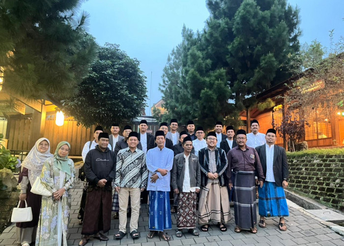 Forum Bahtsul Masail Cirebon: Kerja Sama dengan Zionis Haram, Gus Yahya Diminta Dicopot