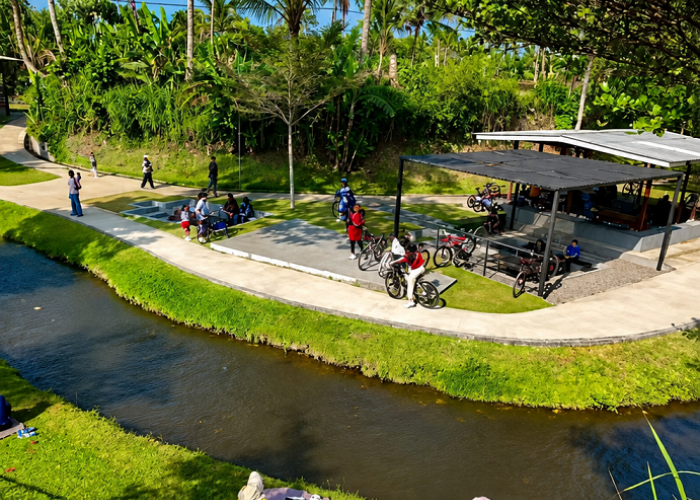 Gratis! Pinine Bike Park Pakis Malang, Wisata Sungai dan Piknik Asri Tanpa Tiket Masuk