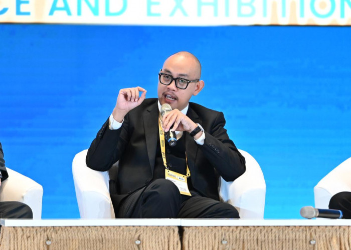 Ekonom Ingatkan Risiko Krisis karena Pemerintah Stabilkan Rupiah dengan Instrumen Utang