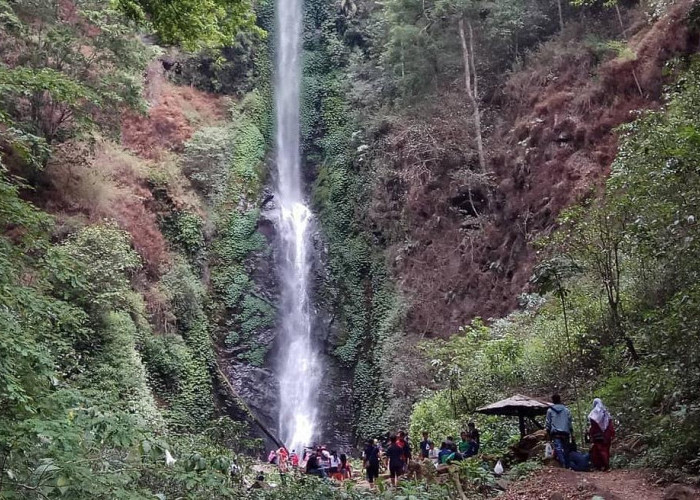 Oro-Oro Ombo Kota Batu, dari Kisah Peristirahatan Raja hingga Surga Wisata Lereng Panderman