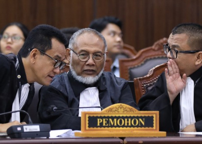 Gibran Disebut Harus Ikut Paket C Jika Ingin Maju Pilpres Lagi