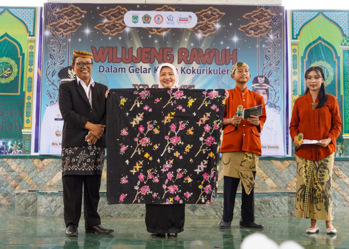 Gelar Karya Kokurikuler Siswa SMPN 2 Sumberpucung Tampilkan Budaya Lokal