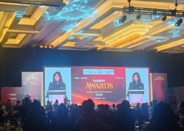 Menkomdigi Puji Disway Award 2025: Momentum Besar Perkuat Branding Nasional