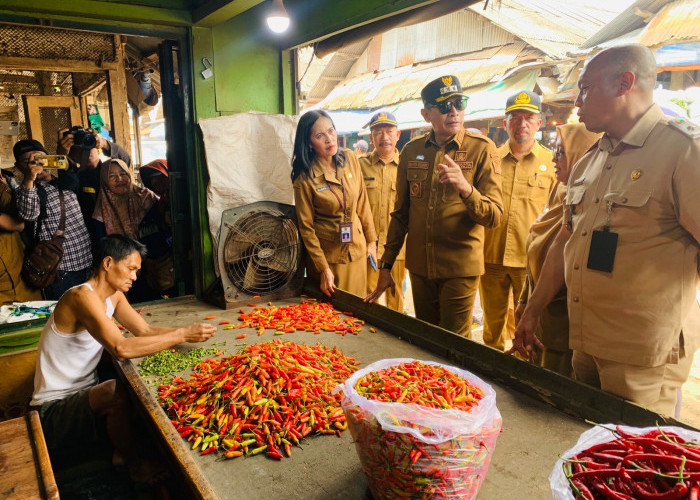 Sidak Pangan: Cabai Mulai Turun, Pemkot Malang Awasi Lonjakan Harga Ayam