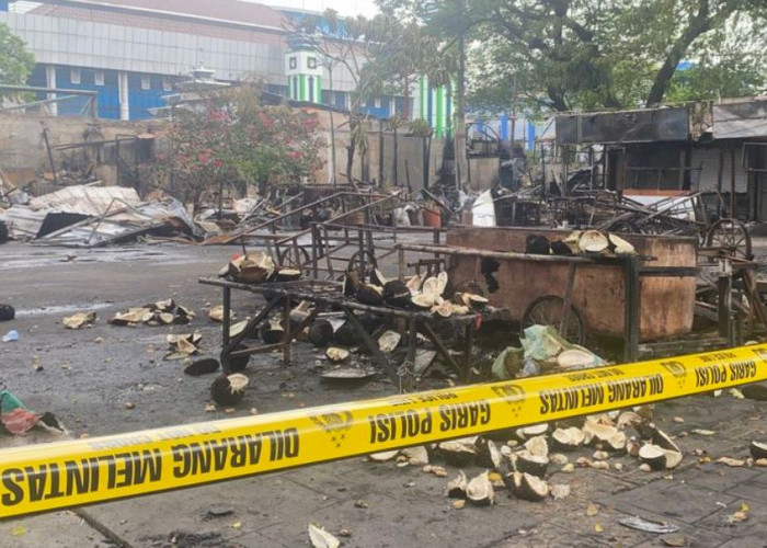 Bermula 2 Debt Collector Cegat Pemotor, Dikeroyok hingga Tewas, Picu Bentrokan Hebat 10 Kendaraan Dibakar 